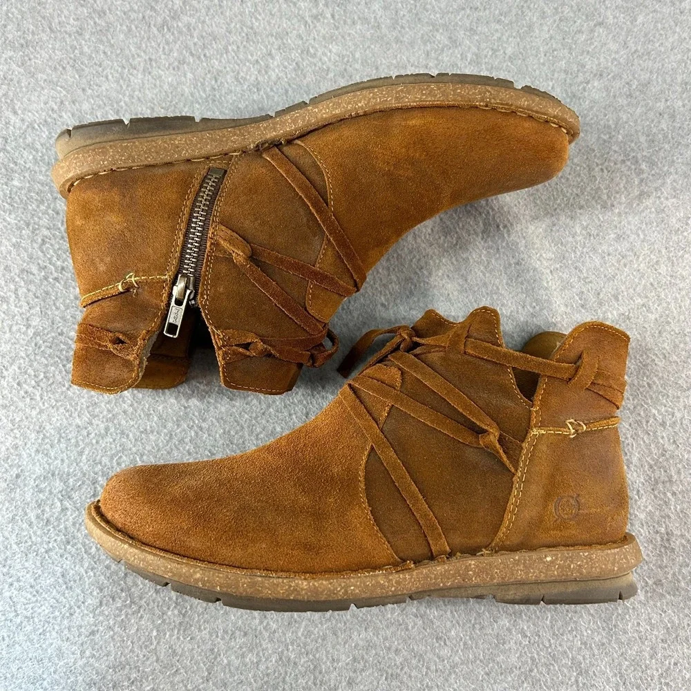 Born Tarkiln Toasted Almond Brown Leather Ankle Boots Booties Womens Size US 9